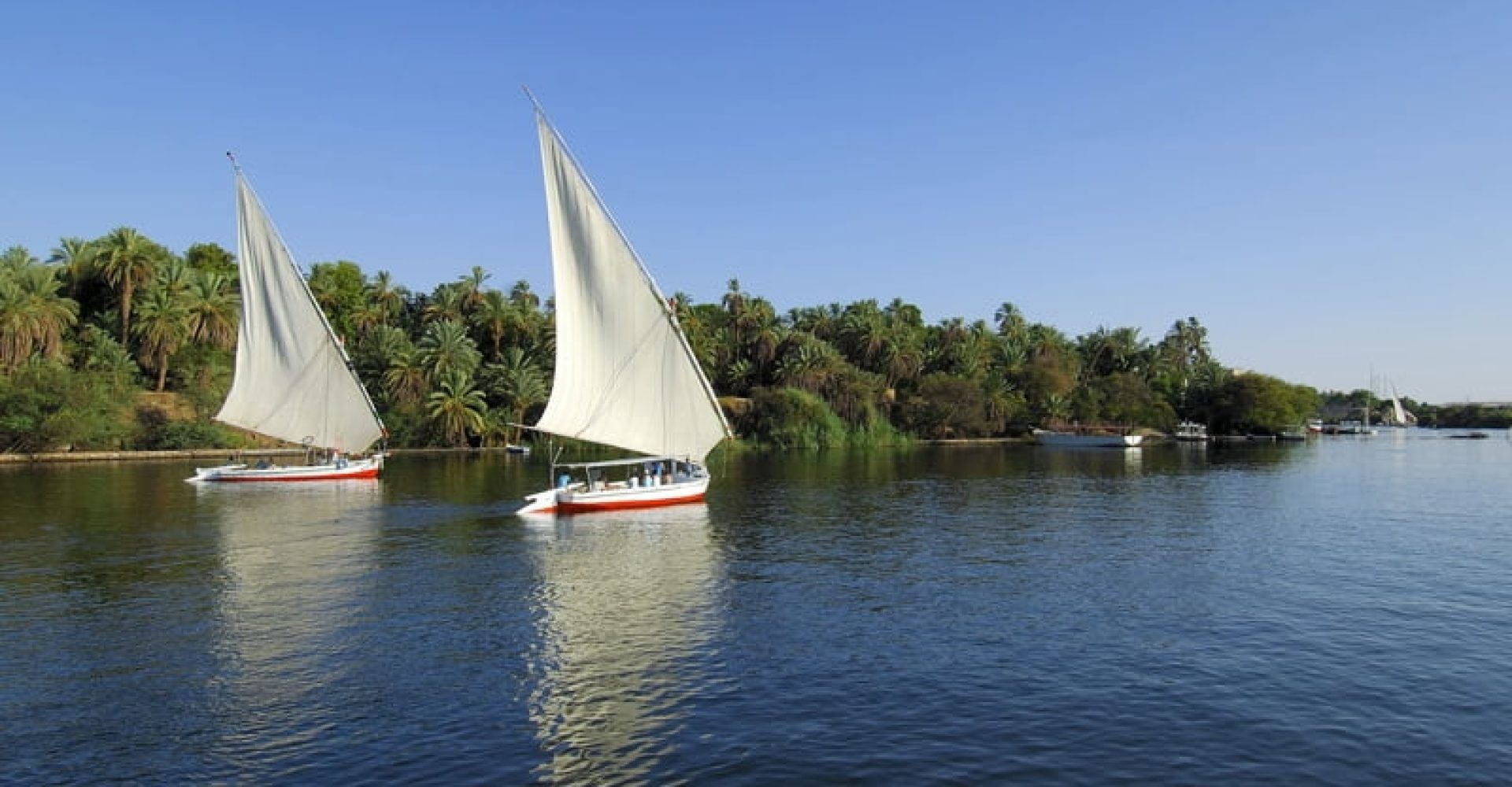 Aswan-felucca-on-the-nile1