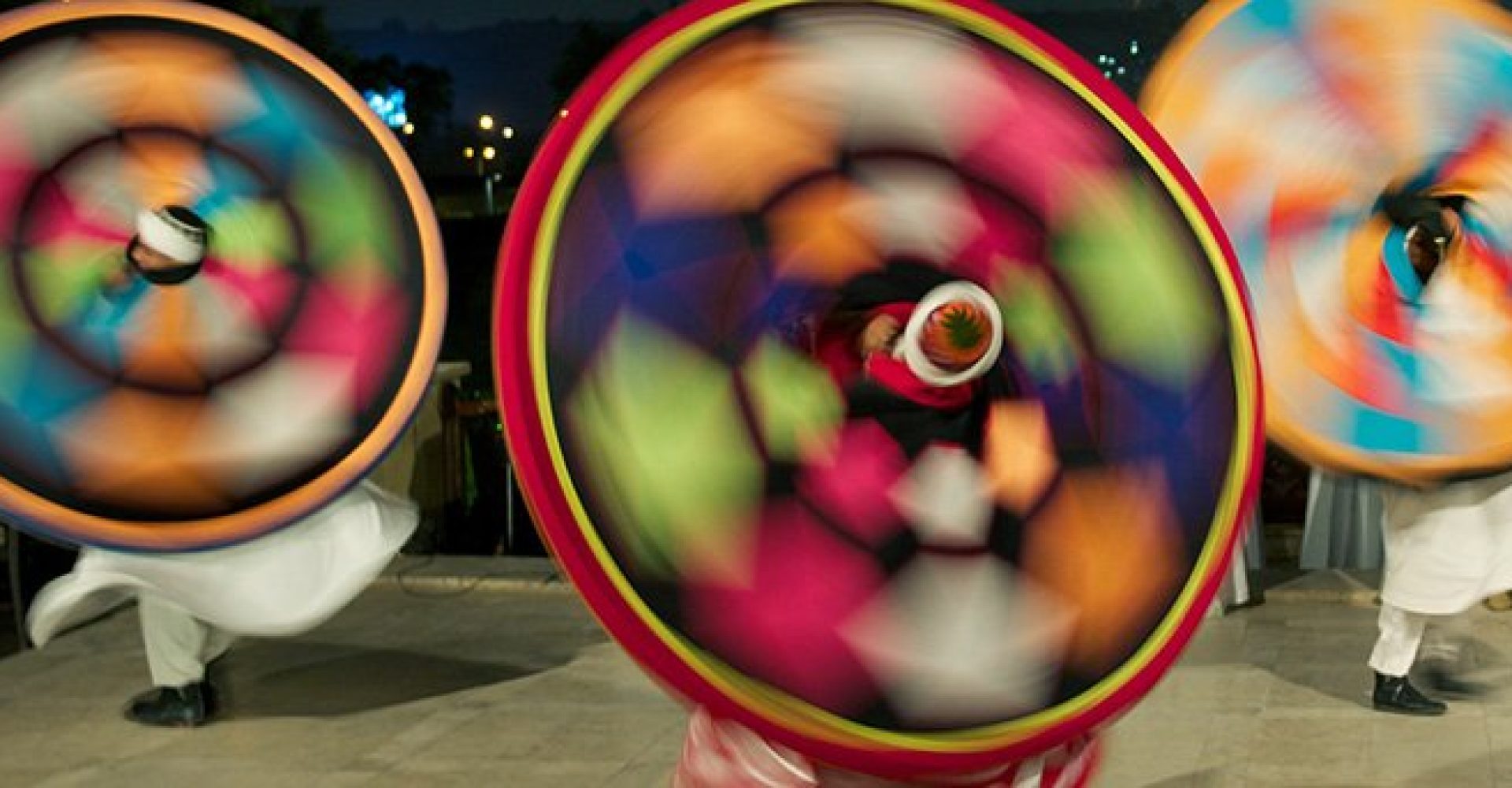 Dinner Cruise With Show 4