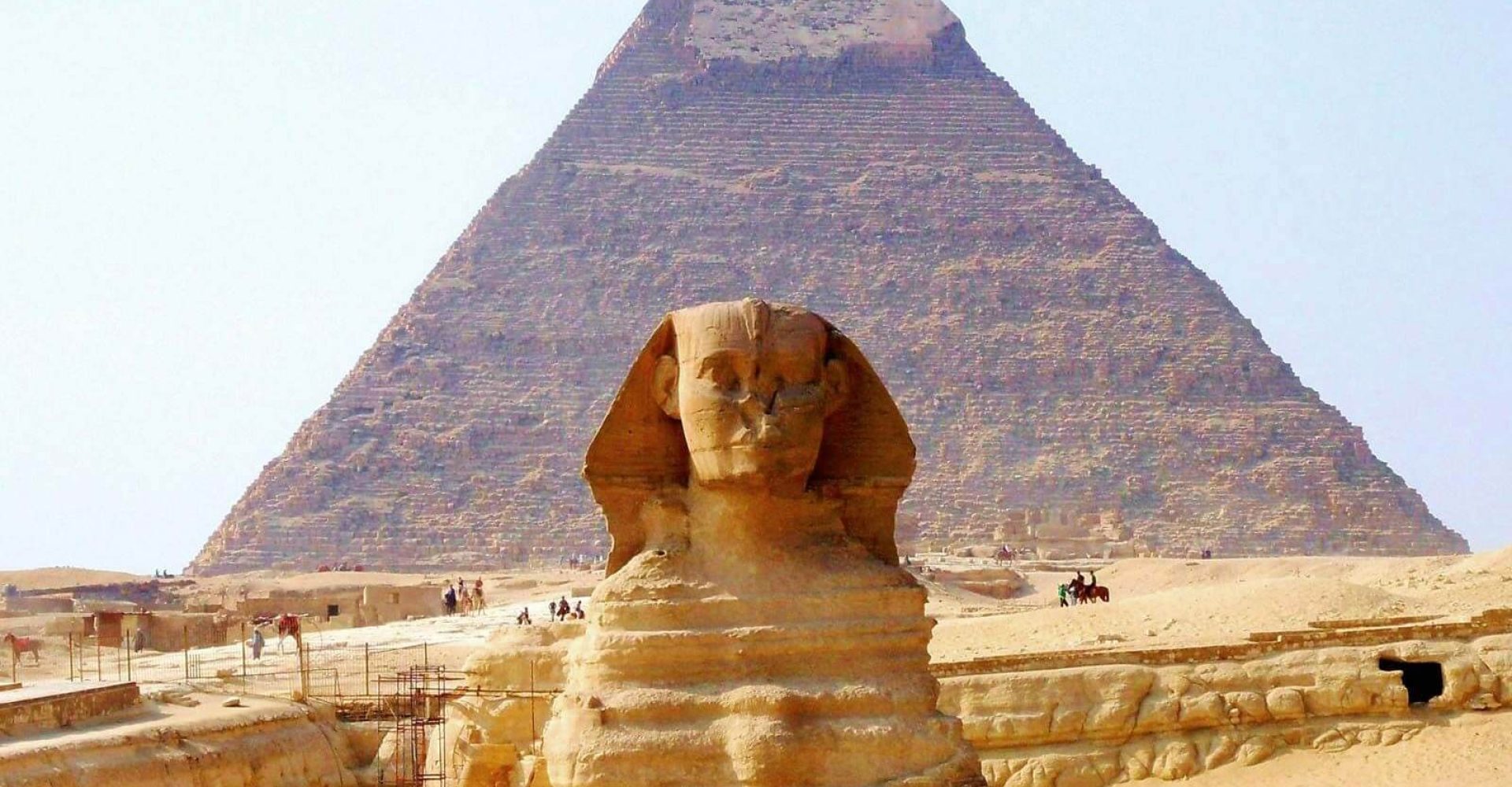 Giza-Pyramids-,Sphinx-,Egyptian-Museum-And-Khan-El-Khalili-from-Alexandria 2