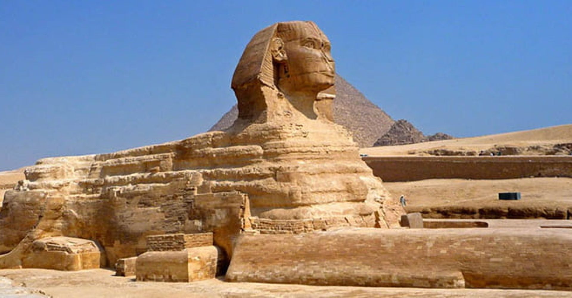 Half Day Visit Pyramids Plateau 1