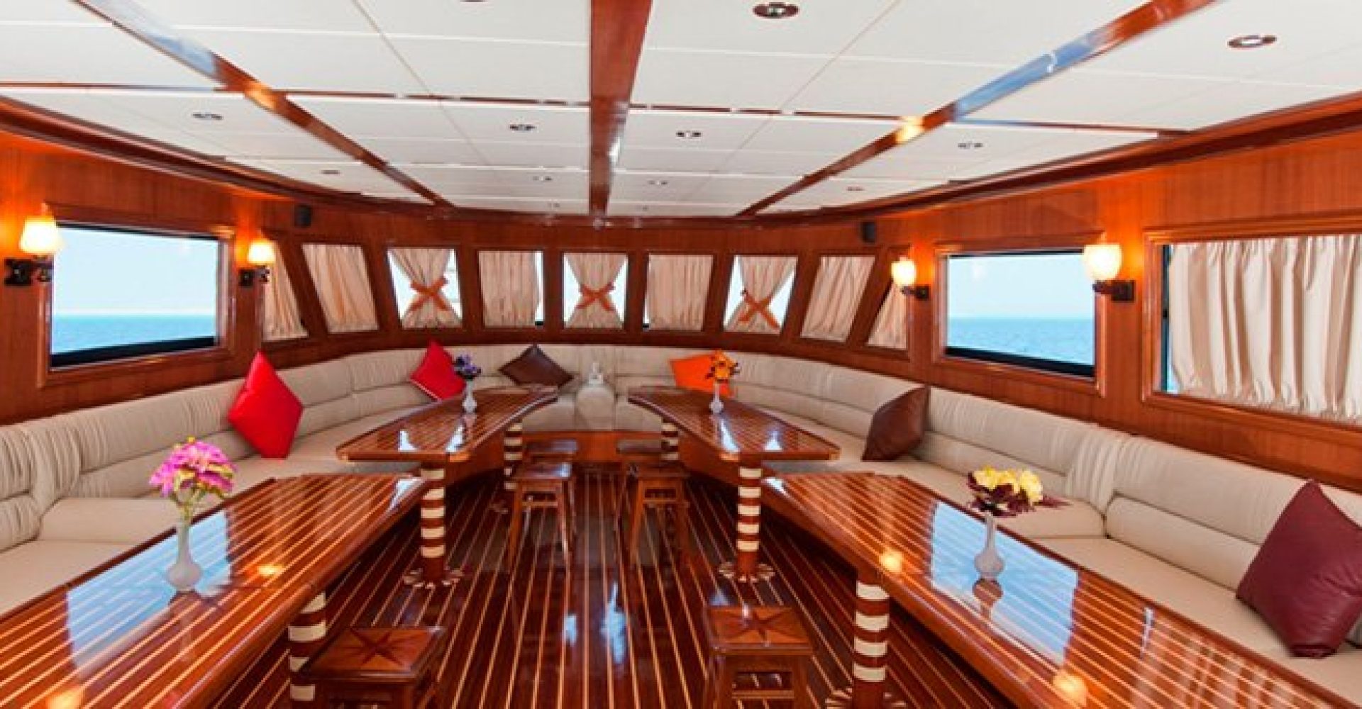 Royal Cruise (Adults Only) 4